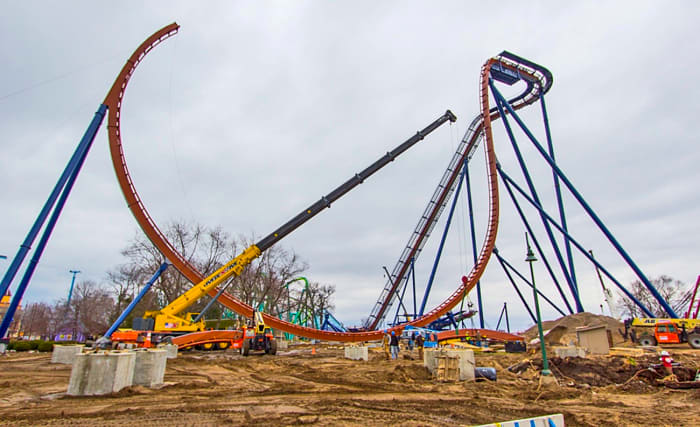 rollercoaster-cedar-point-article3.jpg